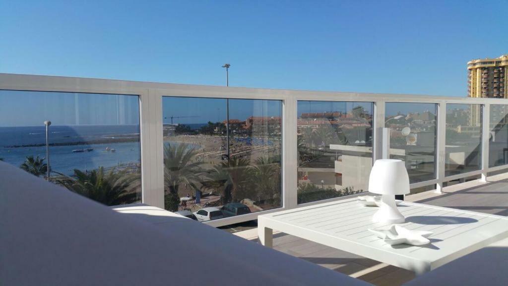 Beachfront Los Cristianos Apartamento Arona  Exterior foto