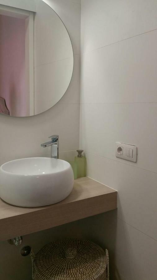 Beachfront Los Cristianos Apartamento Arona  Exterior foto