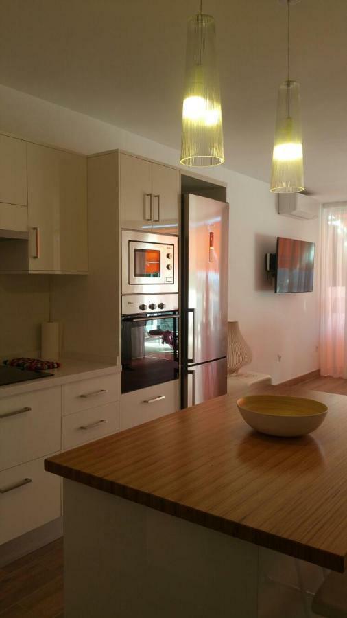 Beachfront Los Cristianos Apartamento Arona  Exterior foto